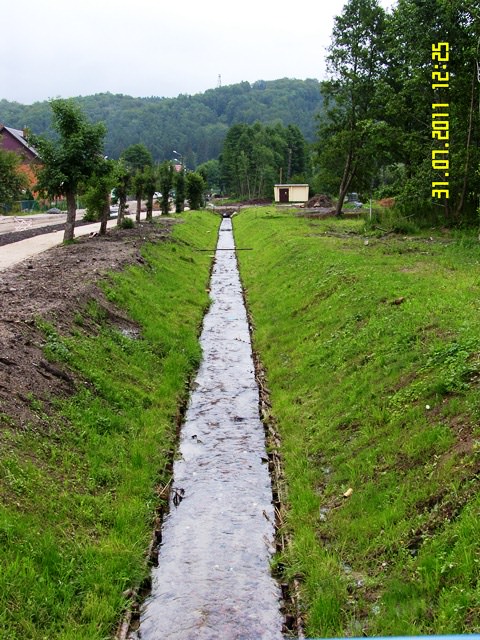 Remont Rowów Melioracyjnych w Miejscowości Polanów - Wykonanie oraz Remont Istniejących Rowów Melioracyjnych na Rzece Grabówka